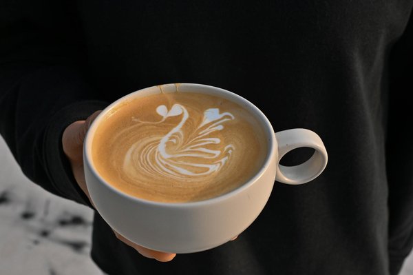 Trouvez les vestes idéales pour marier chic printanier et allure décontractée !